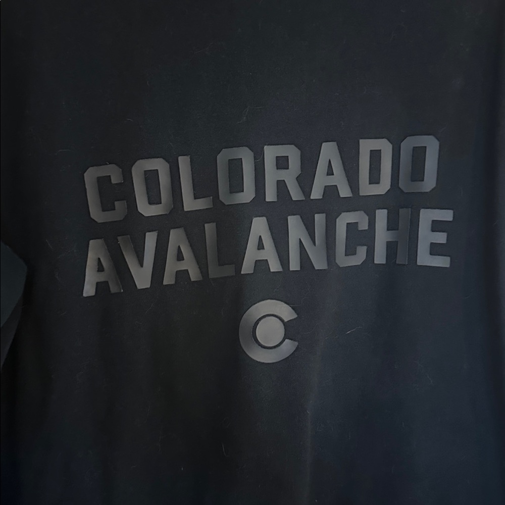 Colorado Avalanche Women's Black Crewneck Sweater